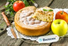 Photo of Шарлотка с корицей и яблоками